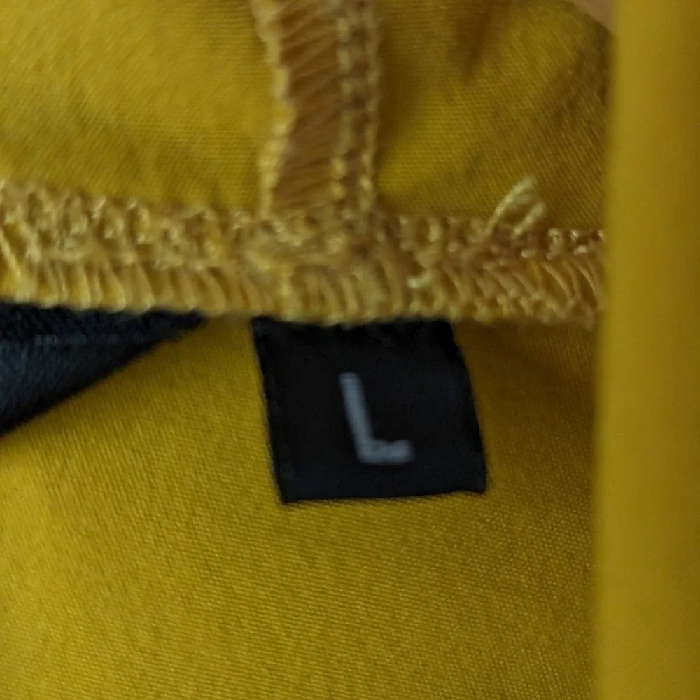 Jotunheim Norway Packable Yellow Hooded Windbreaker Jacket Women's Sz L